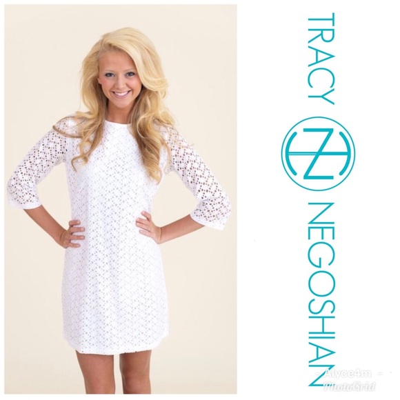 Tracy Negoshian Dresses & Skirts - 🌸 Keshia Lace Shift 🌸